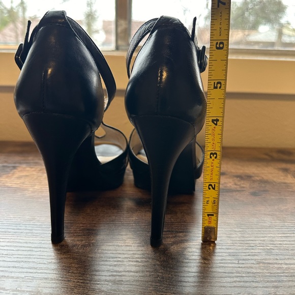 Nine West Platform Strap On Heels - Picture 4 of 9